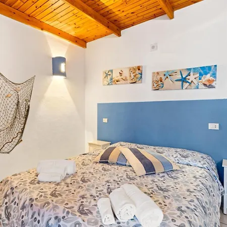 Cala Luna Oda ve Kahvaltı 3*