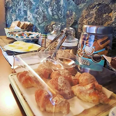 Alojamento de Acomodação e Pequeno-almoço Cala Luna
