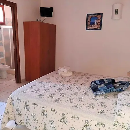 Cala Luna Alojamento de Acomodação e Pequeno-almoço Castelsardo